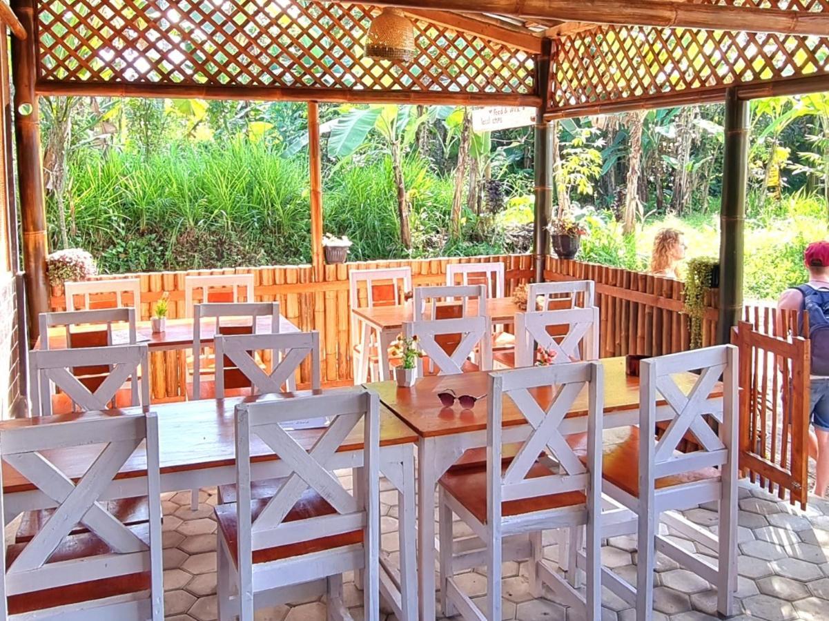 Tetebatu Hostel ภายนอก รูปภาพ