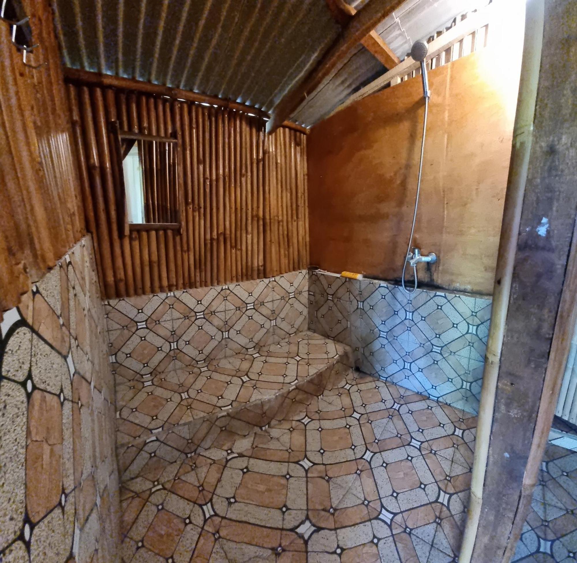 Tetebatu Hostel ภายนอก รูปภาพ